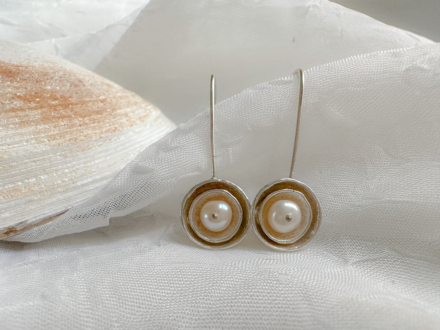 Double Dome | Freshwater Pearl Minimalist earrings