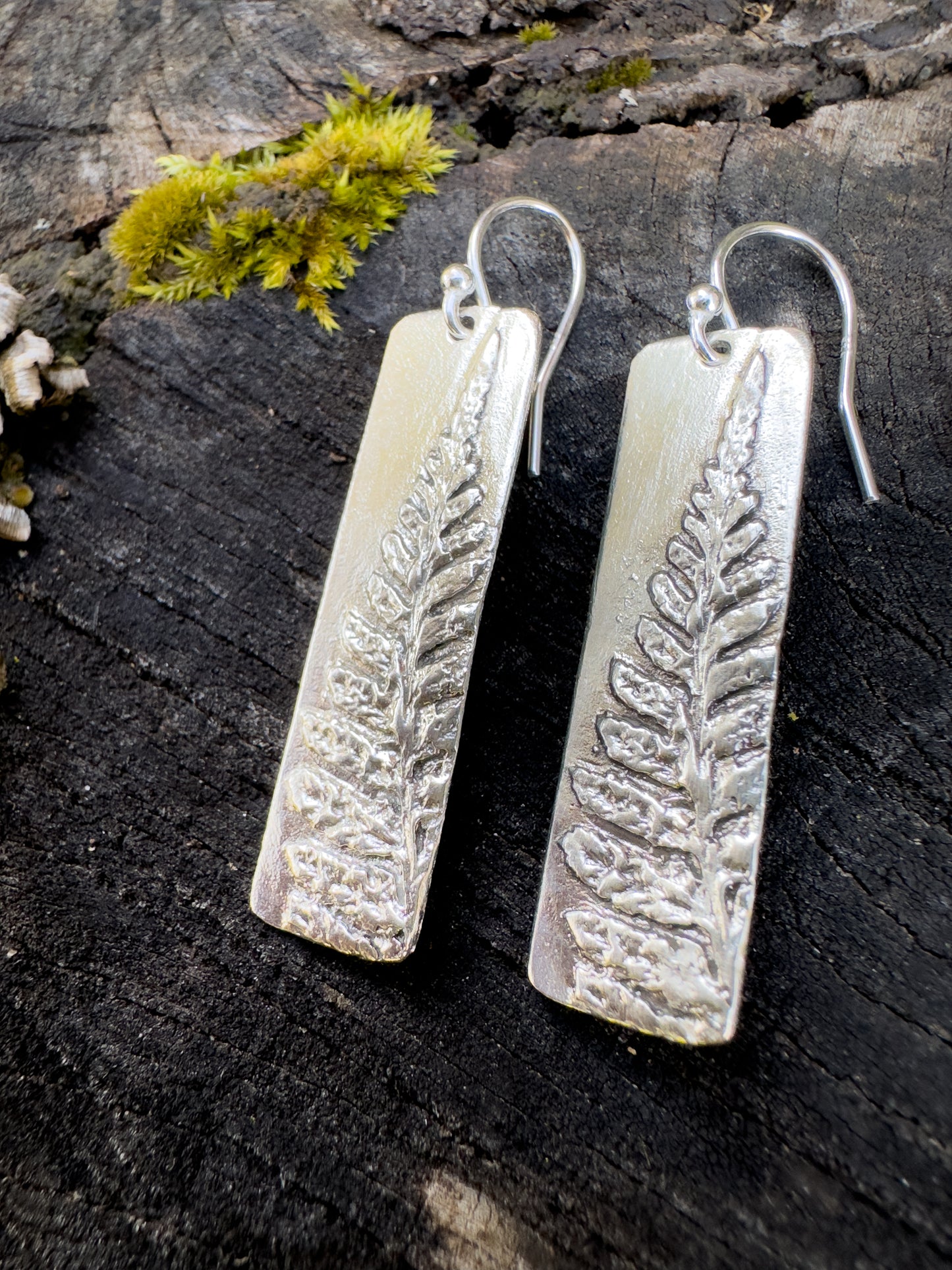 Intricately textured realistic fern earrings, Maine ferns, simple nature earrings, minimalist botanical earrings