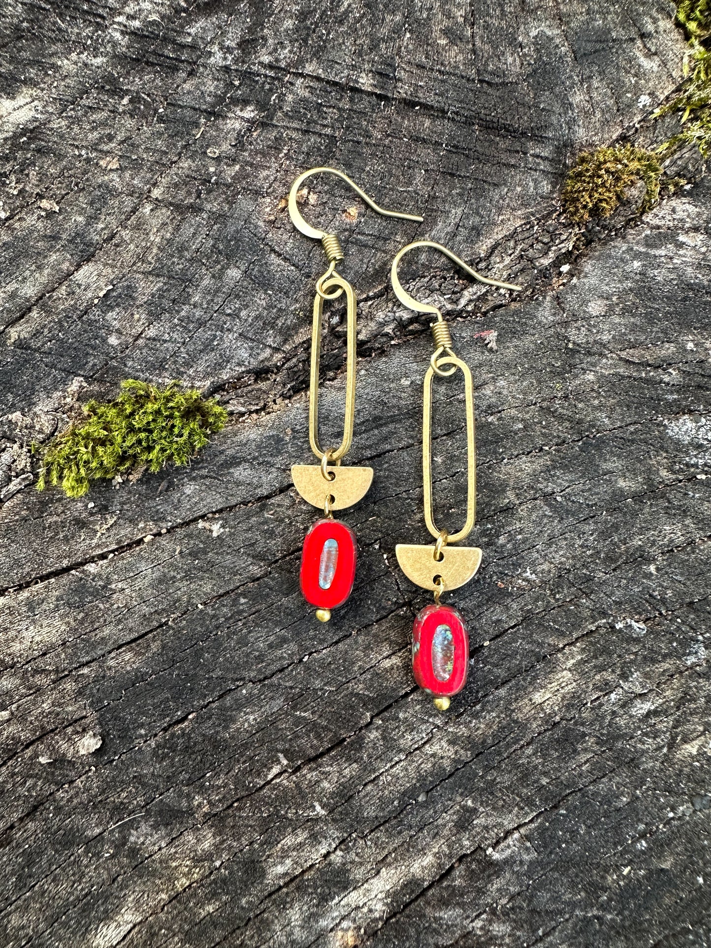Red Czech cut glass boho earrings sturdy brass, gold color, geometric shape, rainbow with half circles