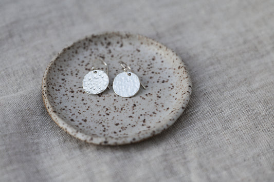 Small Hammered Silver Disc Earrings, Minimalist, Every day, Lightweight Water Earrings