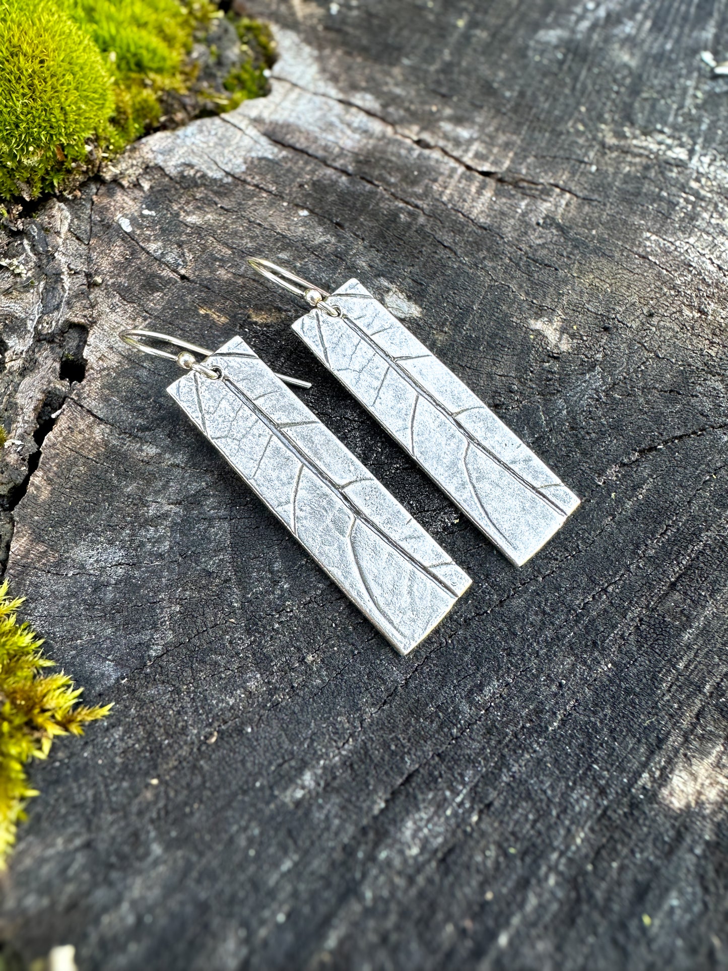 Botanical Minimalist lightweight recycled sterling silver rectangle earrings with leaf texture, minimalist