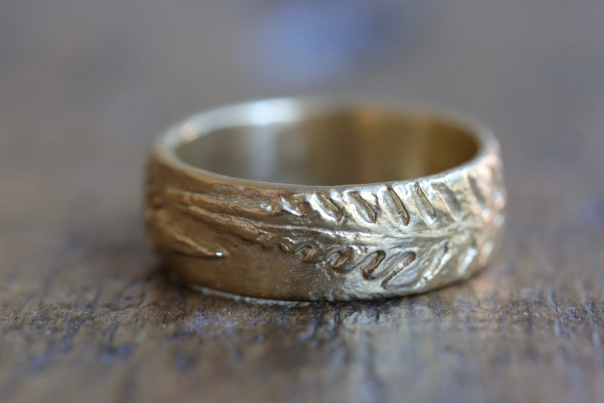Fern ring band with two graceful ferns, perfect wedding band Handmade in brass
