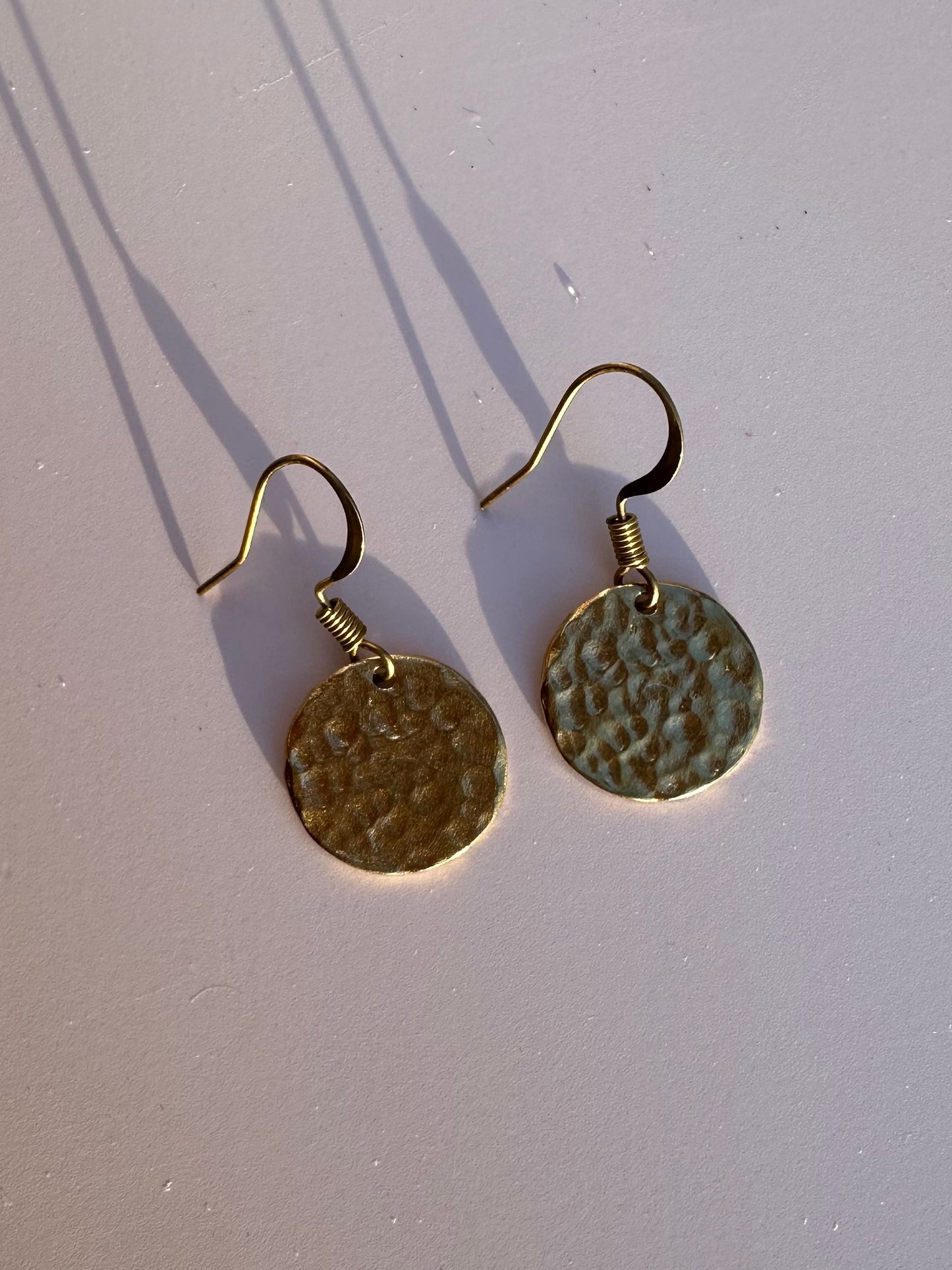 Small Hammered Silver or Brass Disc Earrings, Minimalist, Every day, Lightweight Water Earrings